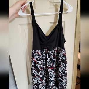 Torrid size 2 tank top